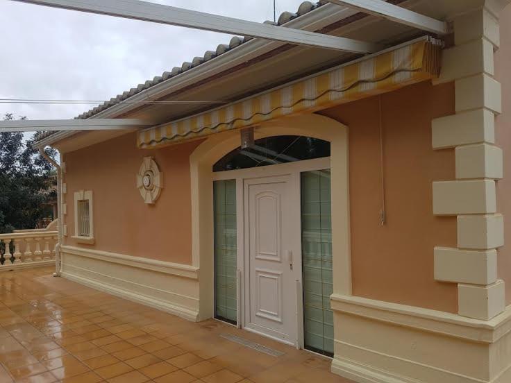 Chalet Privado Willa Denia Zewnętrze zdjęcie